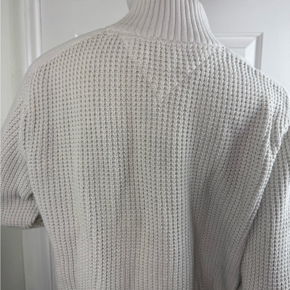 Tommy Hilfiger Cream Cowl Neck SweaterSize Large - Picture 11 of 16